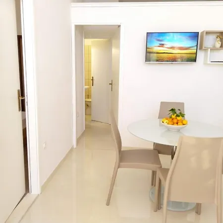 Holiday Home Drasnice Διαμέρισμα Drasnice